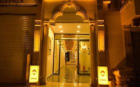 Mıdyat Ladınos Otel